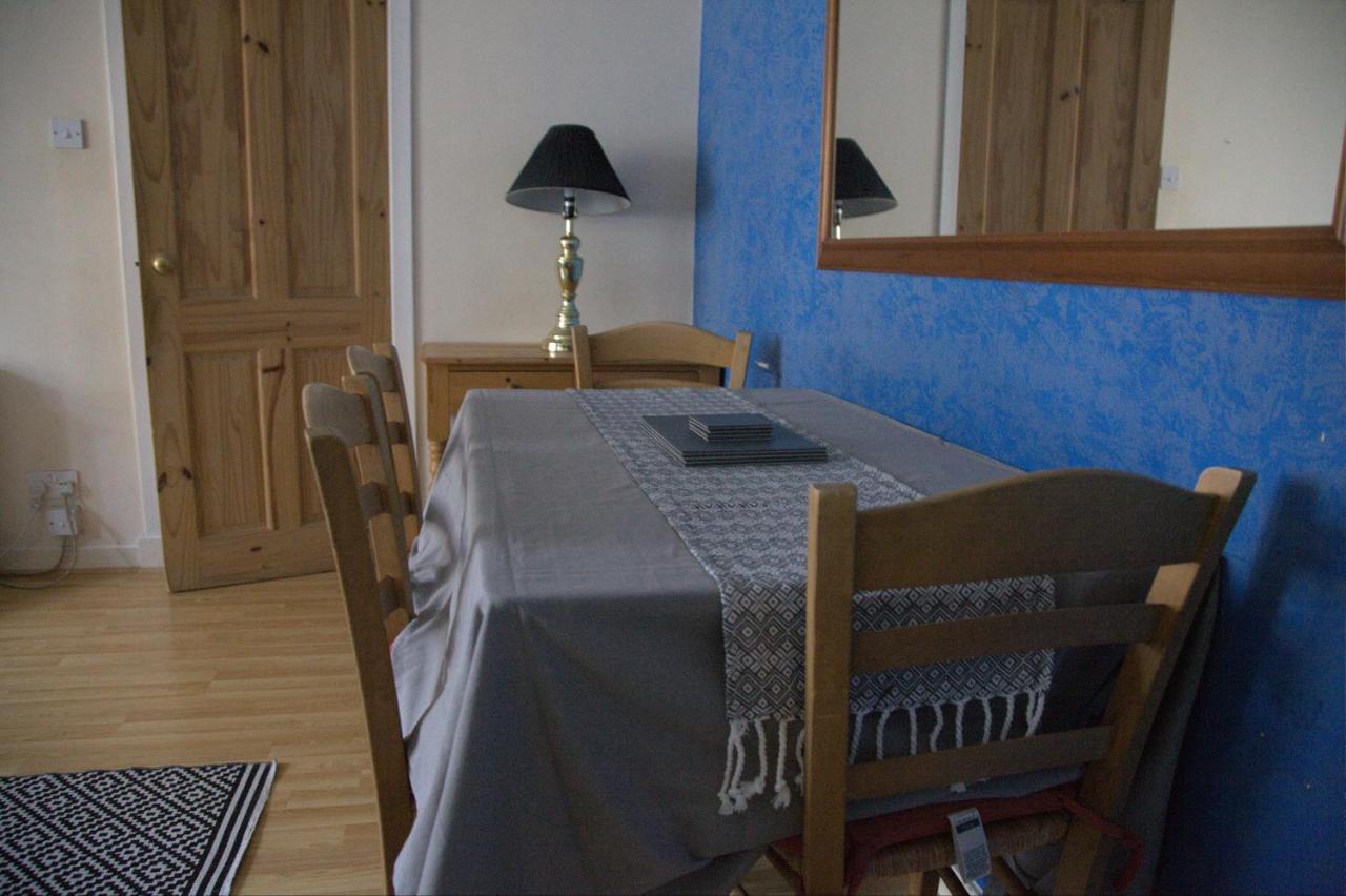 Apartamento Cosy N Comfy Flat In Historic Heart Of Edimburgo Exterior foto